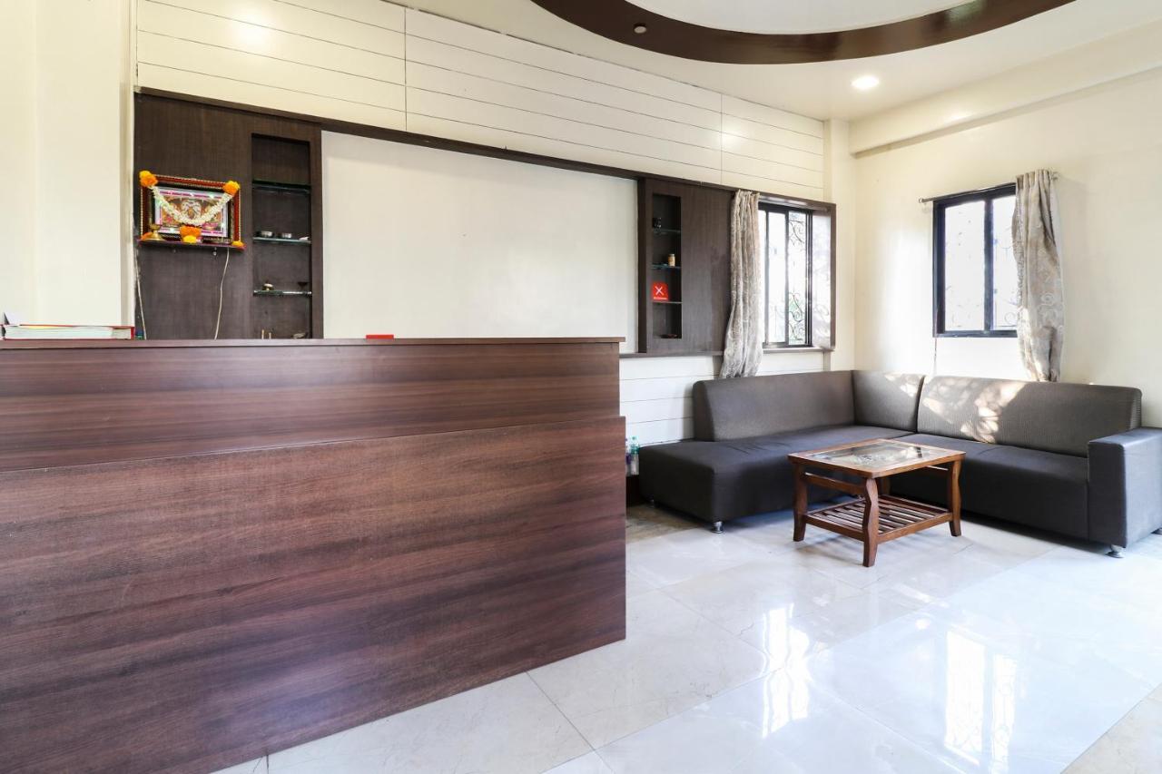 Oyo 10679 Hotel Nanashree Executive Wagholi Exterior photo